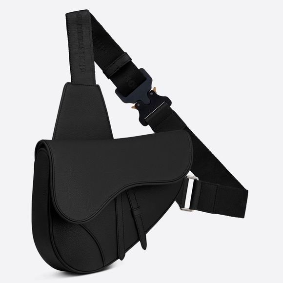 Dior Other - Dior Saddle Bag in Black grained Calfskin